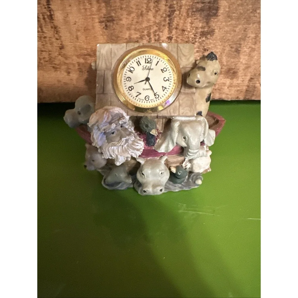 Country‎ Timepiece Noah's Arc Clock